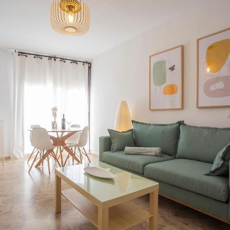 Apartamento Santuario De La Victoria Málaga Esterno foto