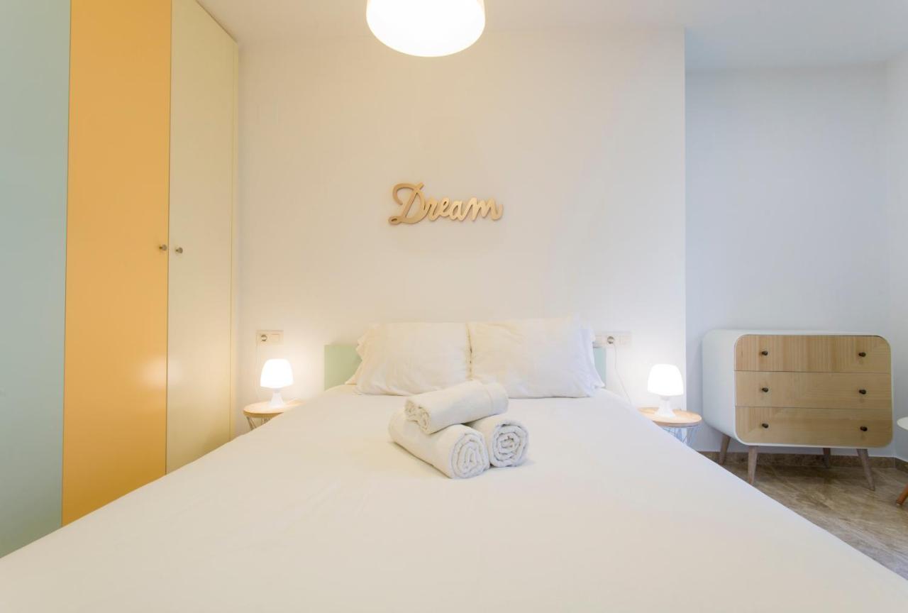 Apartamento Santuario De La Victoria Málaga Esterno foto