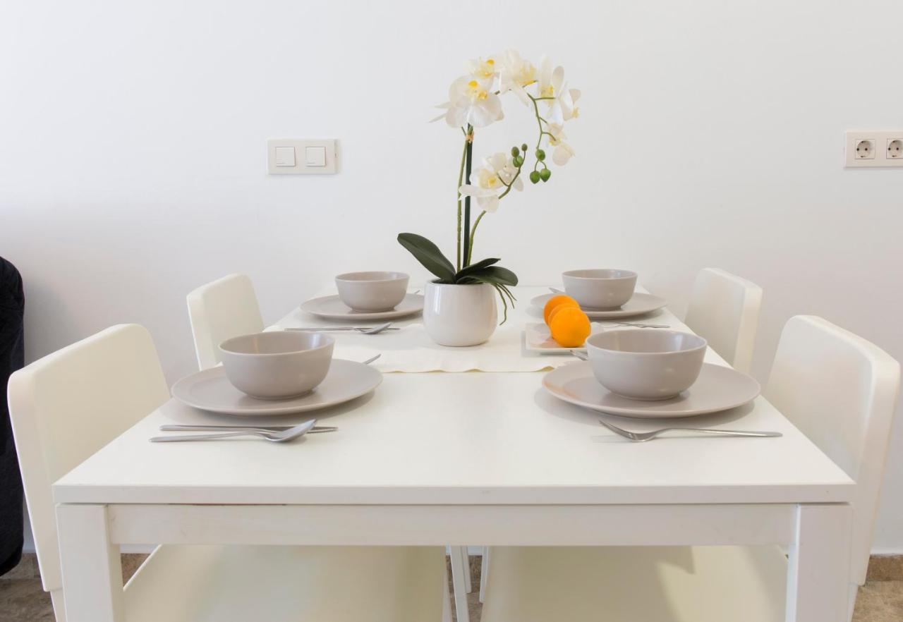 Apartamento Santuario De La Victoria Málaga Esterno foto