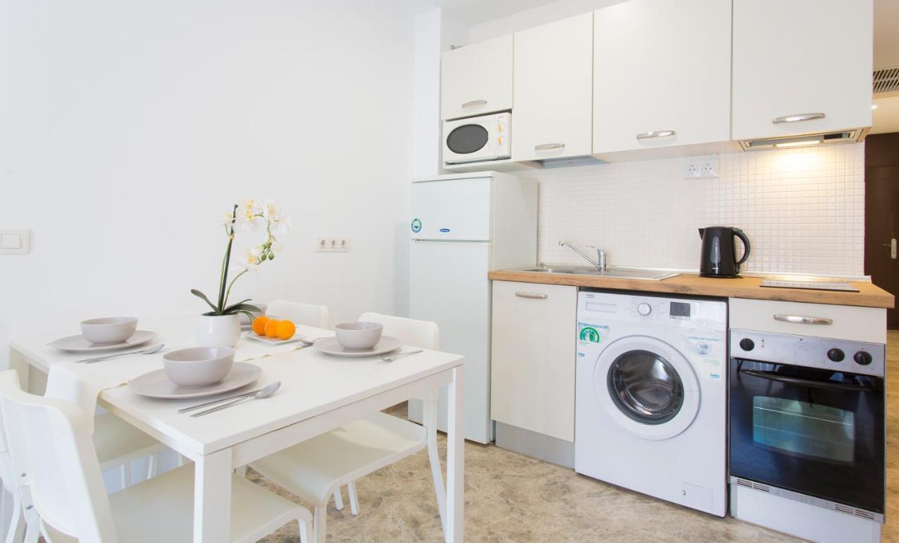 Apartamento Santuario De La Victoria Málaga Esterno foto