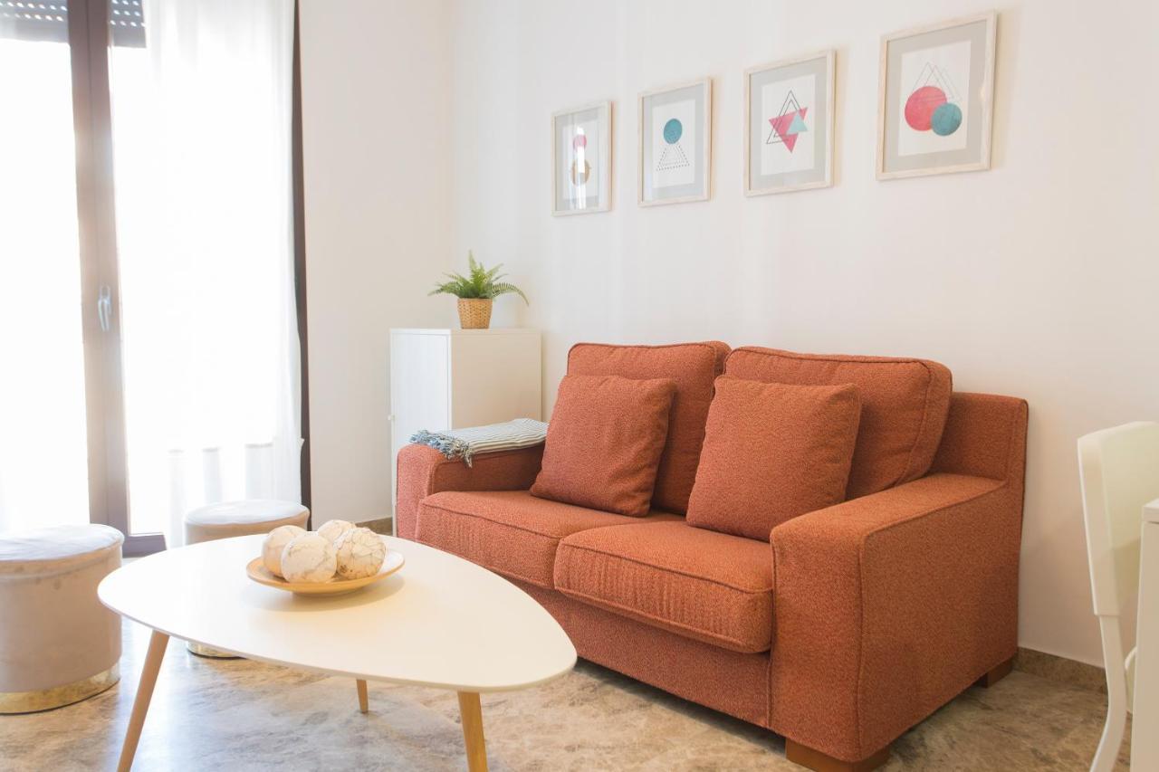 Apartamento Santuario De La Victoria Málaga Esterno foto